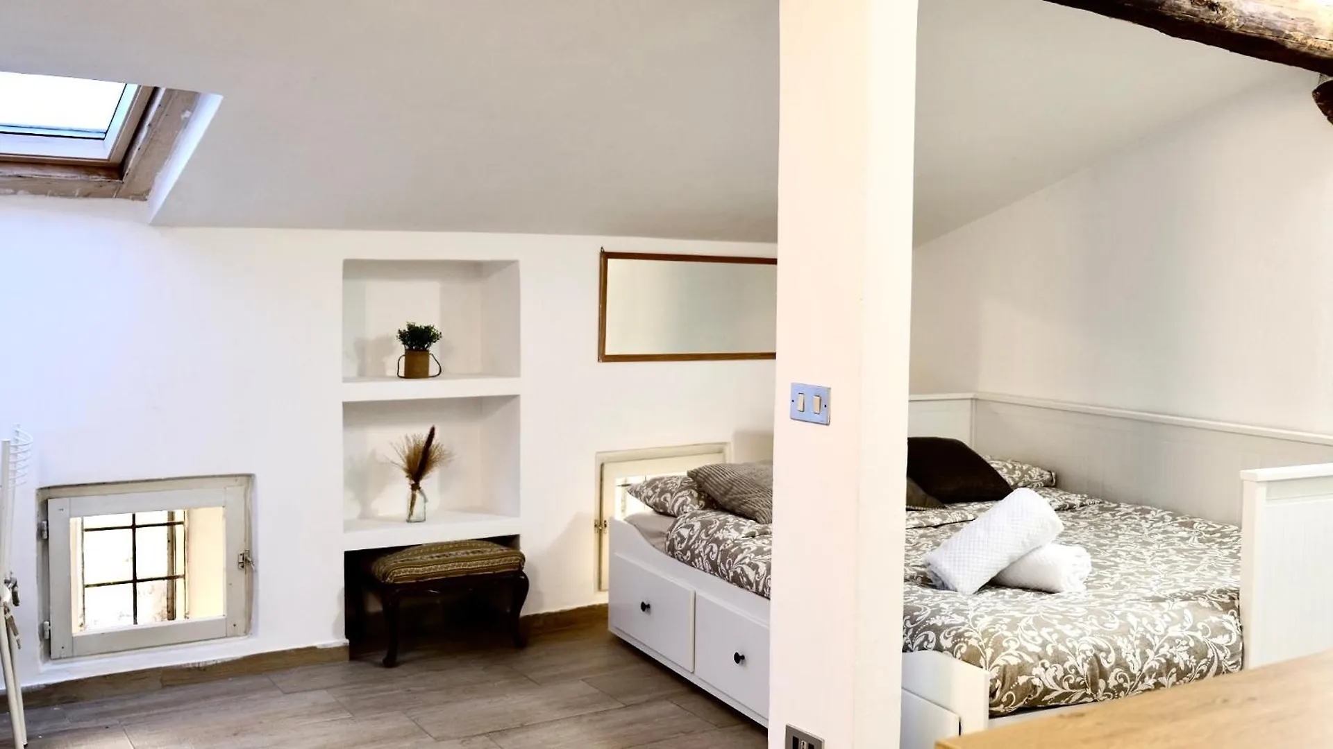 Romantico Rifugio Per Coppie - Vista Lago Apartment Desenzano del Garda