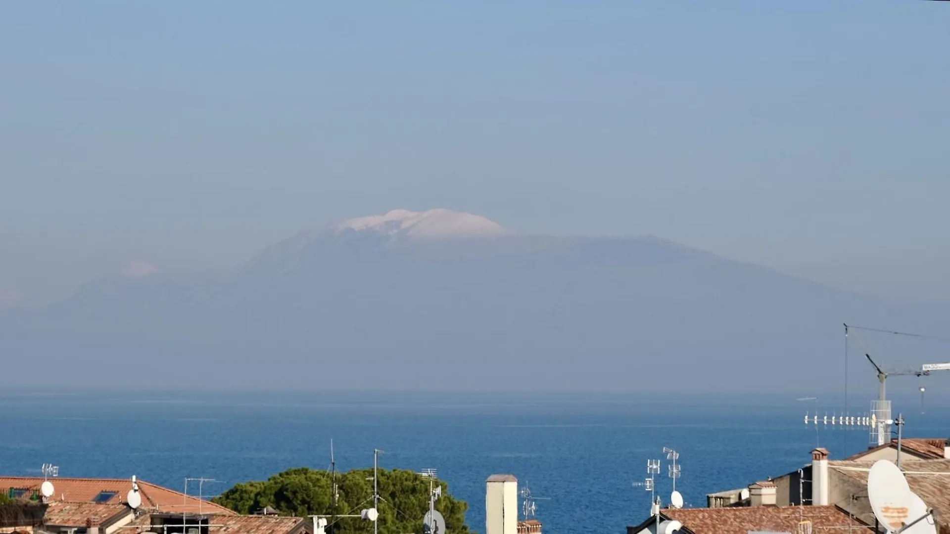 Romantico Rifugio Per Coppie - Vista Lago Apartment Desenzano del Garda
